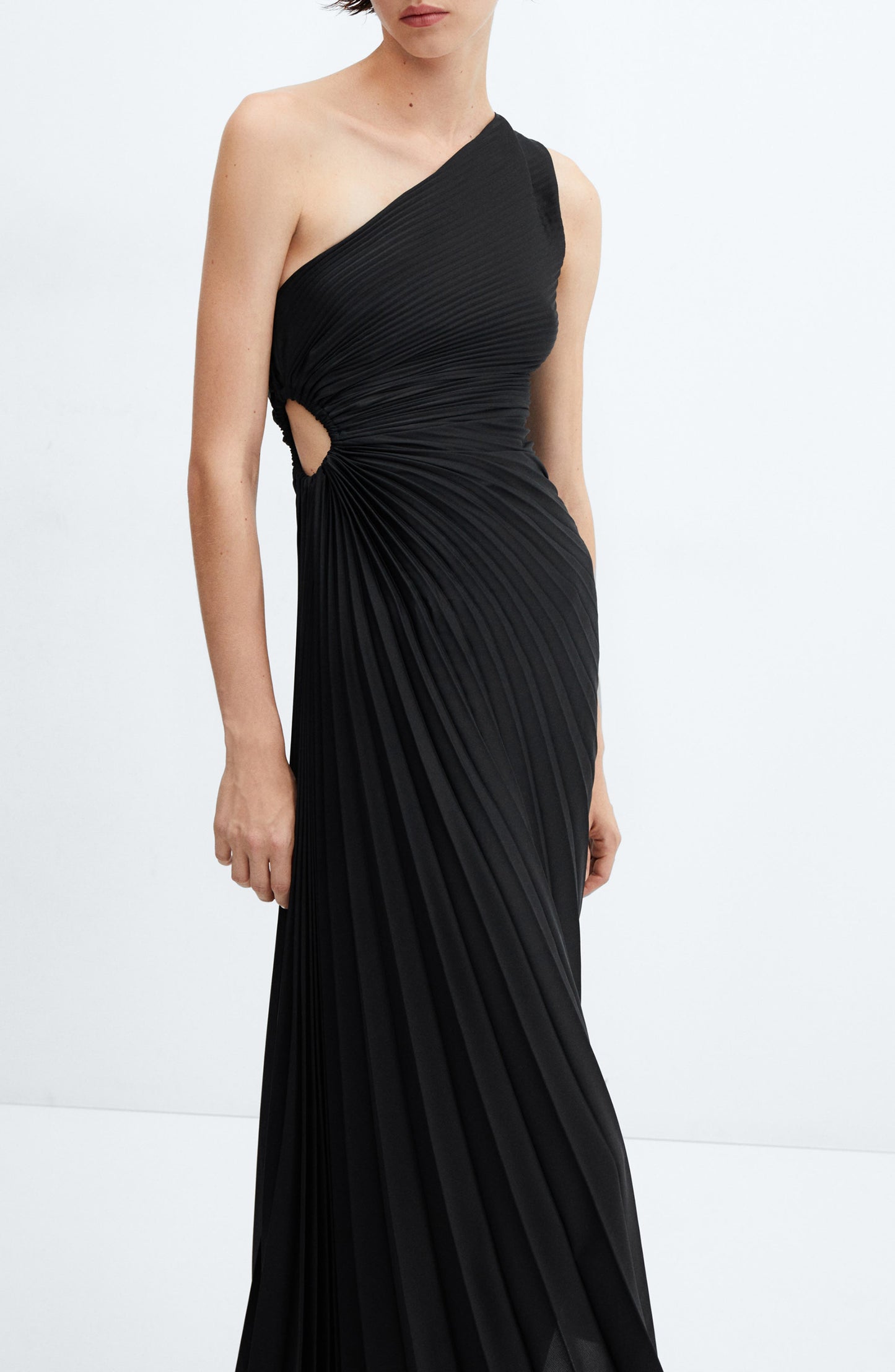 Elegant One Shoulder Pleated Gown