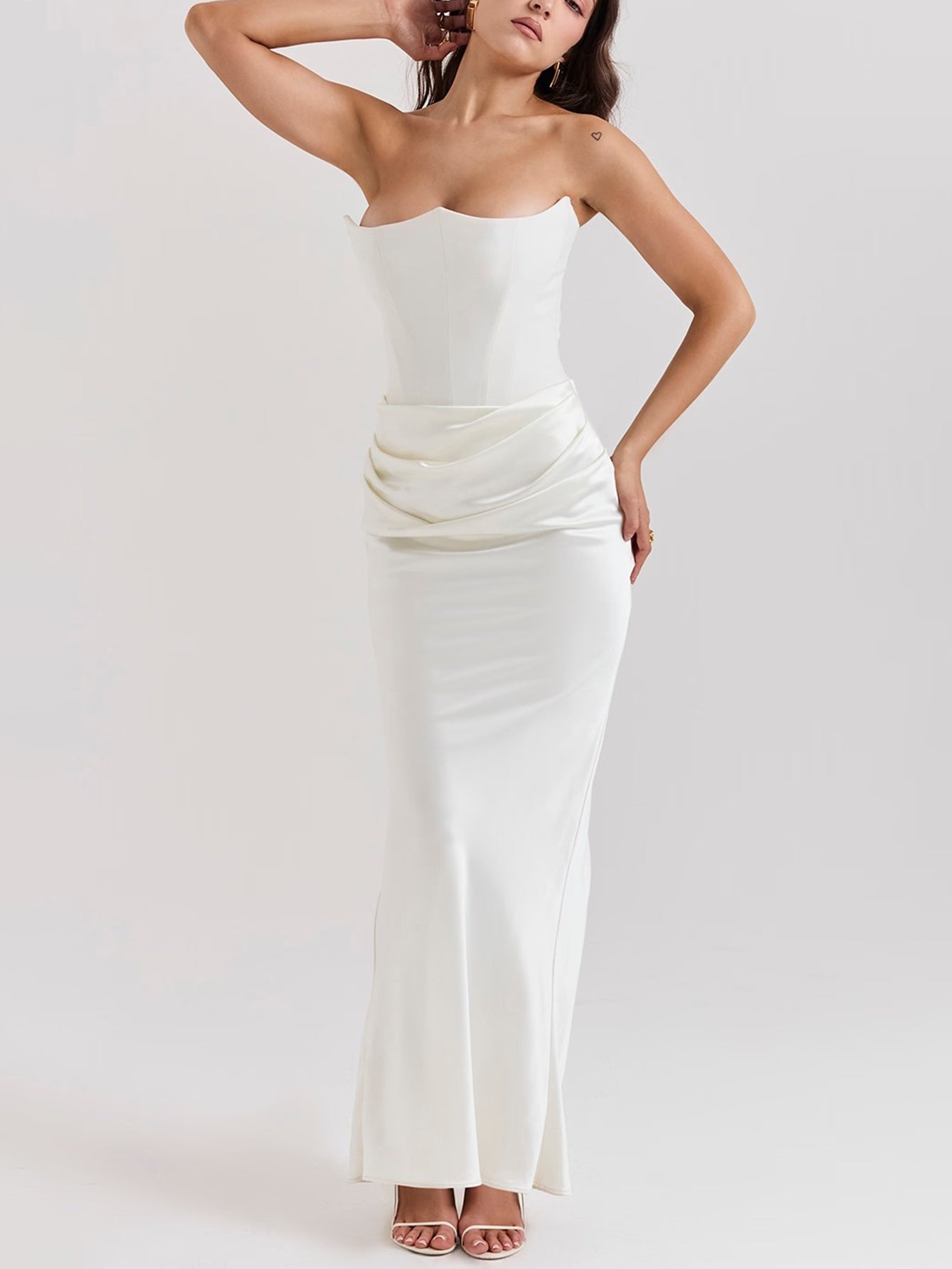 Elegant Strapless Satin Maxi Dress