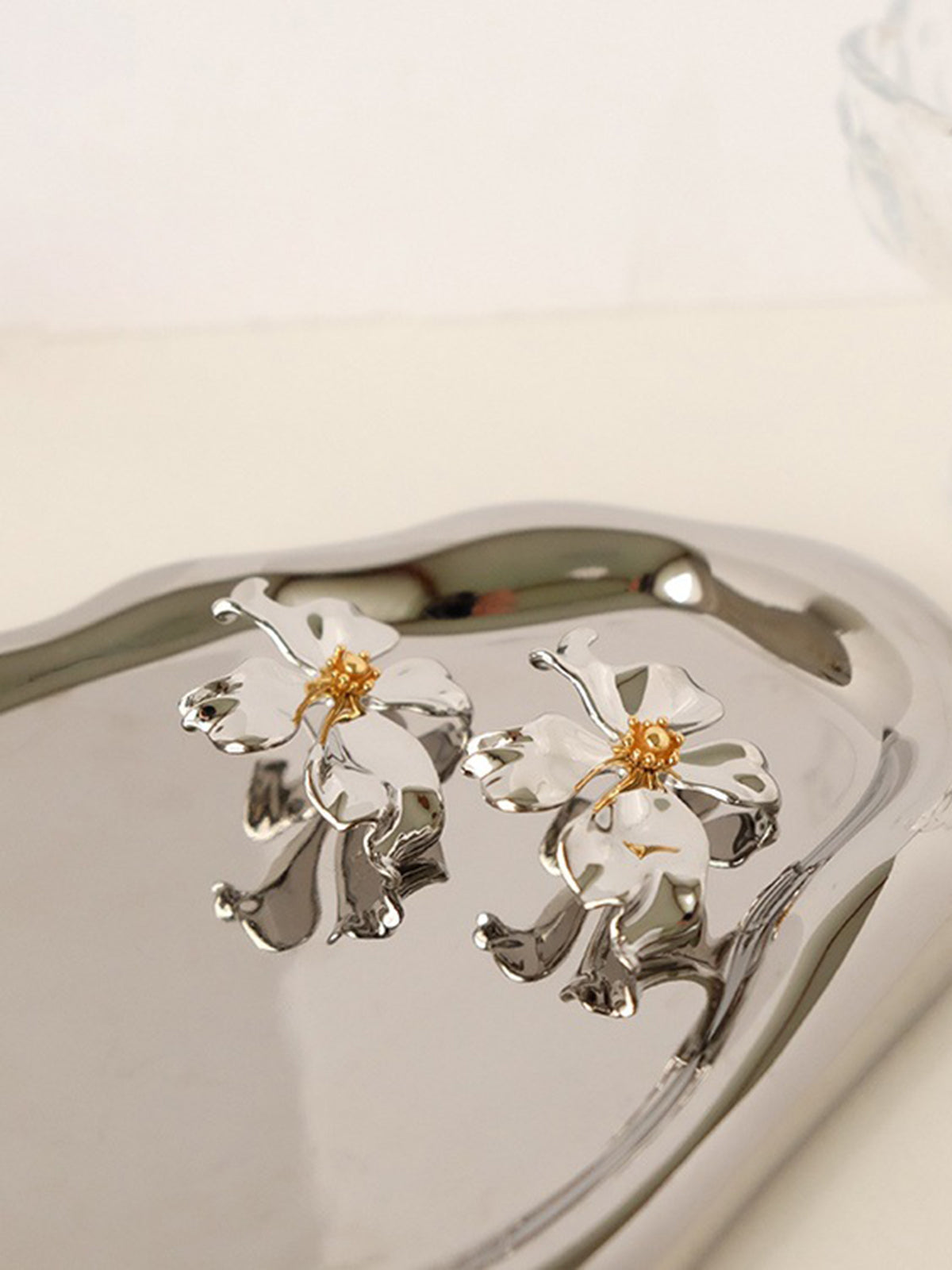 Metal Flower Earrings