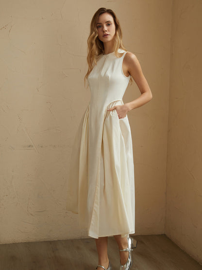 Sleeveless Pockets Pleated Midi Dress