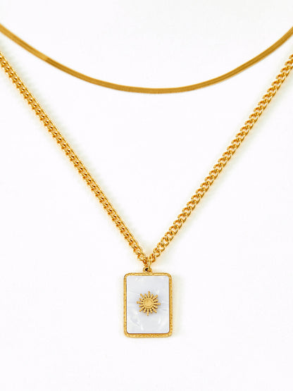 Double-Layer Shell Sun Necklace