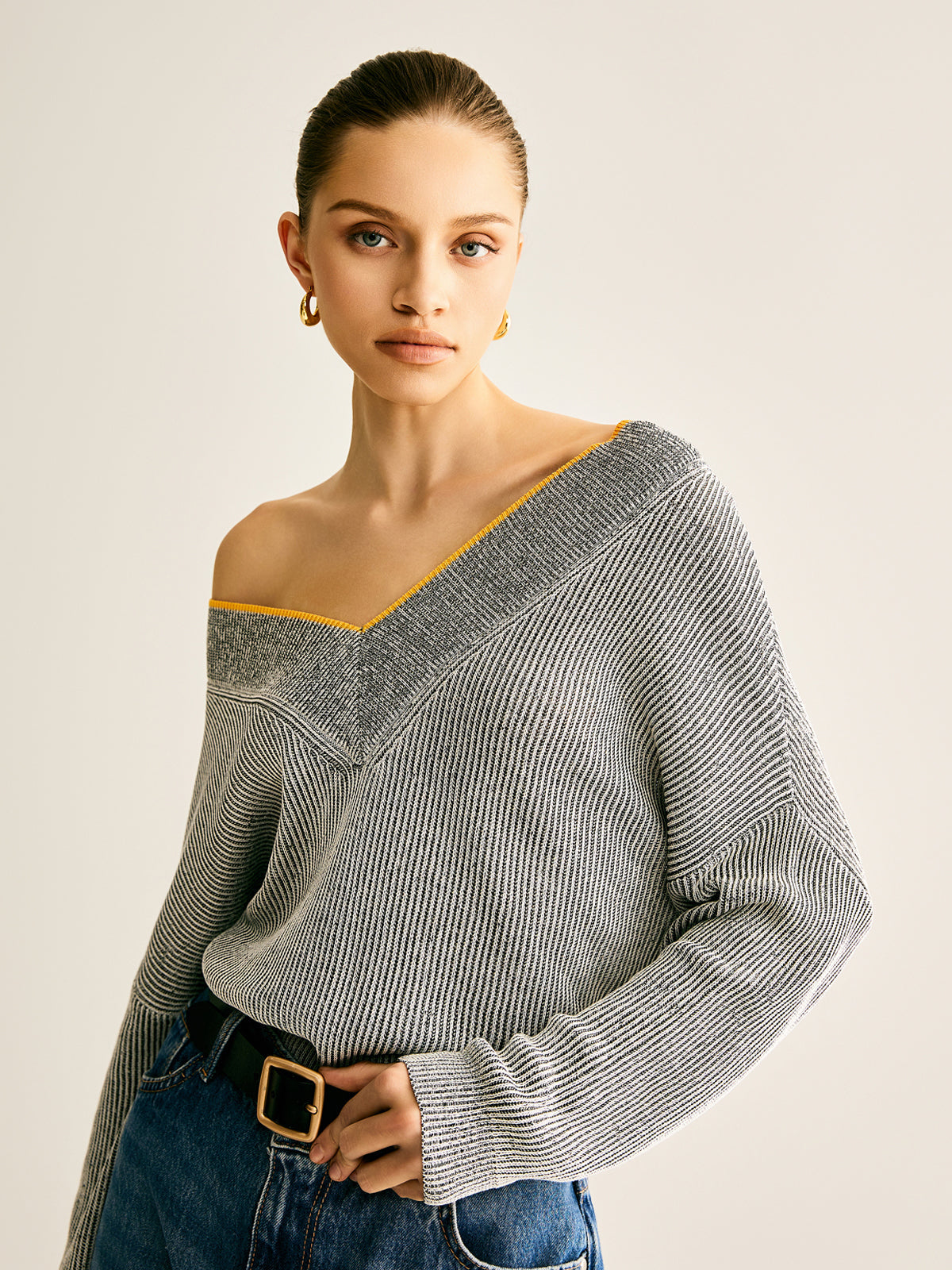 V-Neck Two-Tone Rib Knit Top