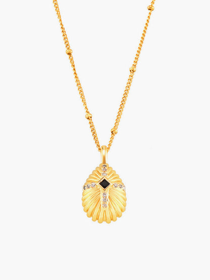 Shell Cross Set Diamond Pendant Necklace