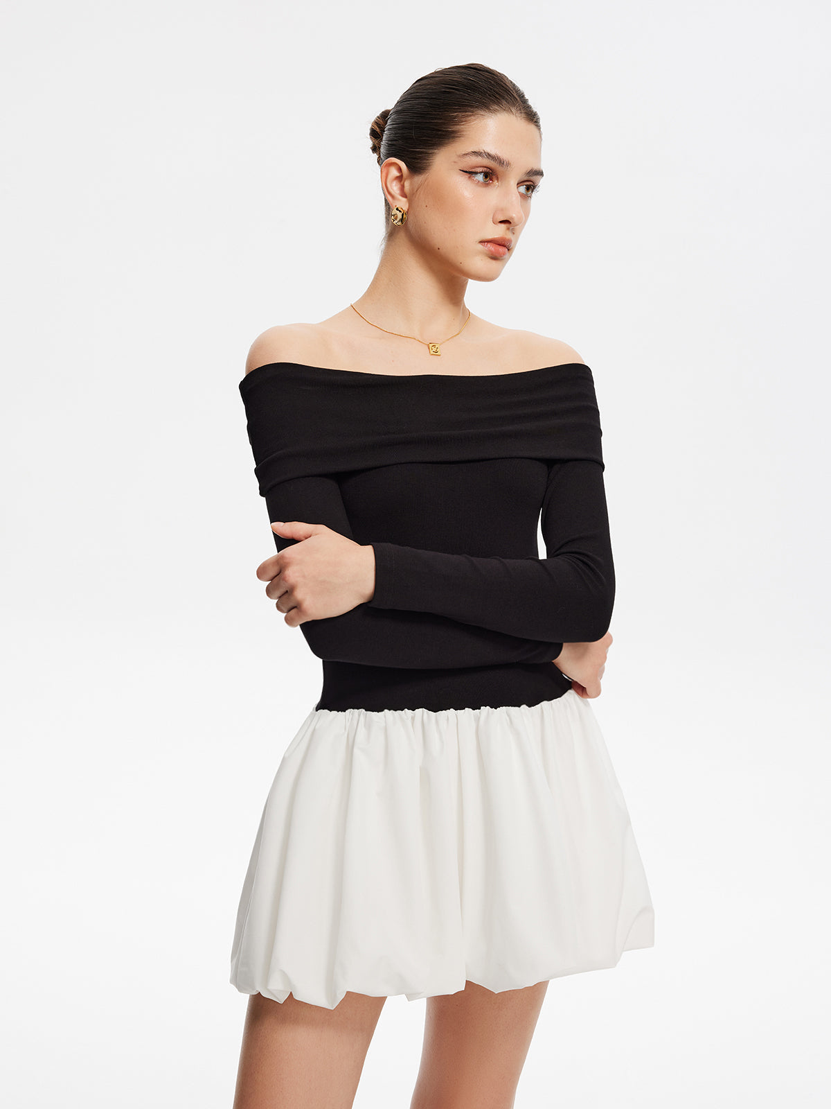 Two Tone Off Shoulder Bubble Short Dress