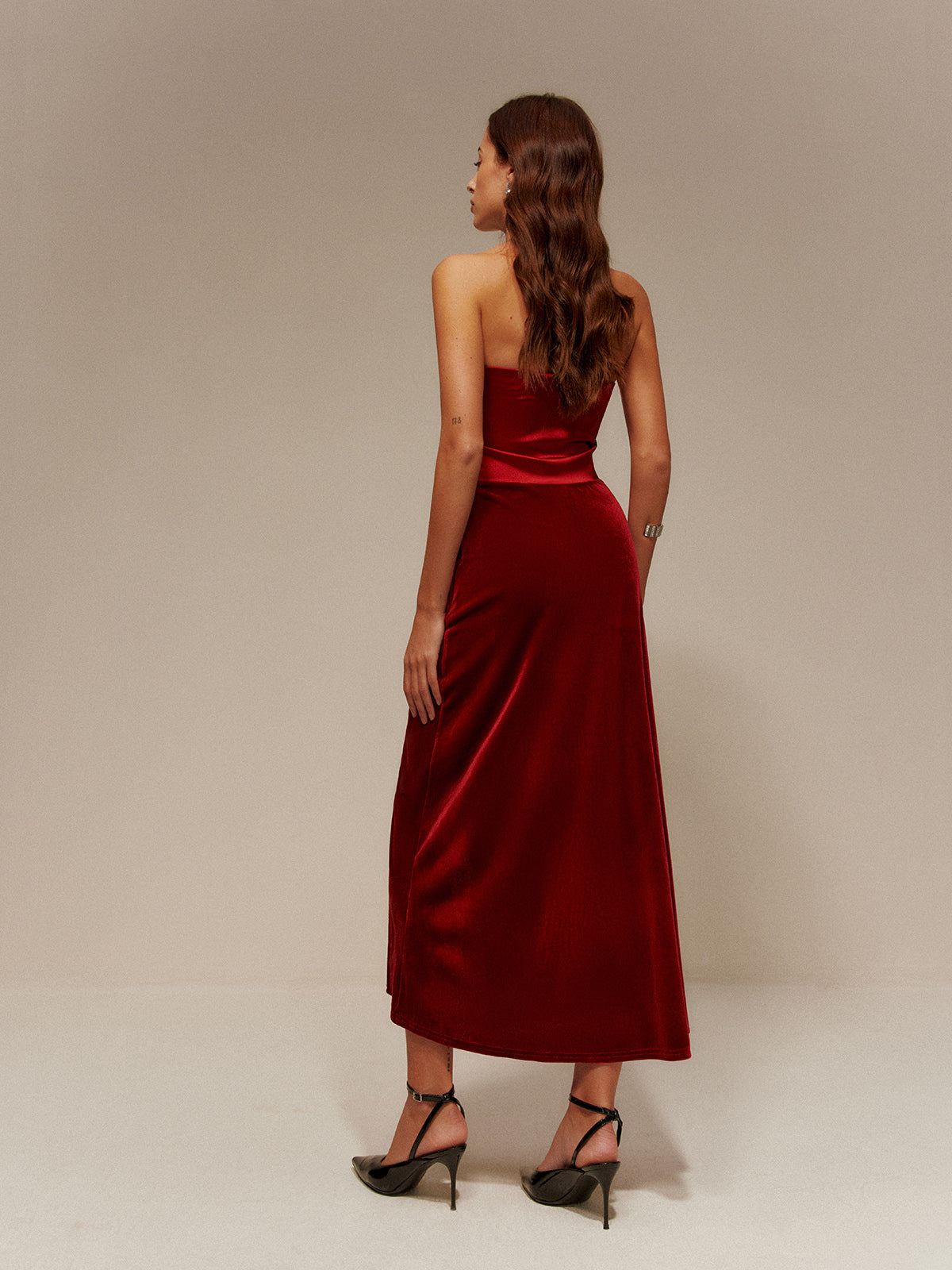 Satin Panel Velvet Pleated Tube Dress