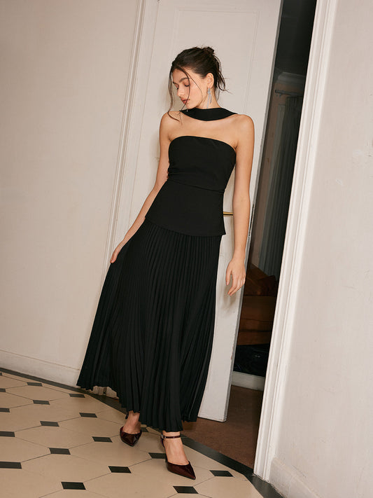 Choker Design Pleated Panel Dress