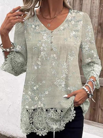 Water-soluble Lace Sleeves and Hem Printed T-shirt